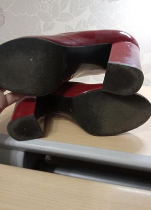 Лаковые туфли красные vicini5 фото