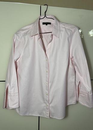 Светло-розовая рубашка классическая