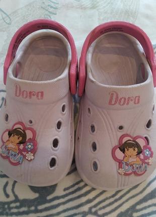 Кроксы dora