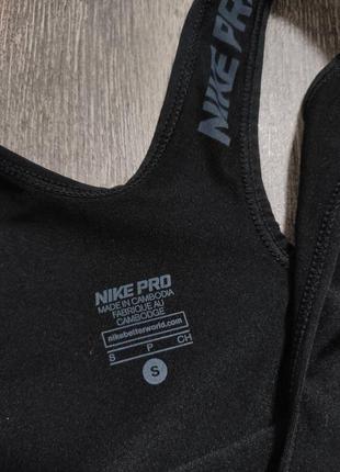 Жіноча спортивна майка nike pro dri-fit розмір s6 фото