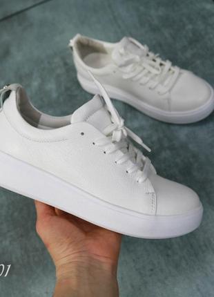 41001🍃кроссовки у натуральной кожи со стелькой с памятью memory👑