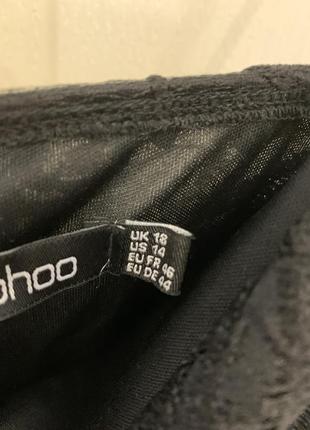 Кружевное платье миди большого размера boohoo, гипюровое, сетка, тюлевое, нарядное, черное9 фото