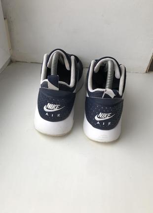 Кросівки nike air max tavas4 фото