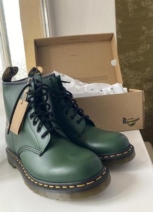 Ботинки dr. martens green3 фото