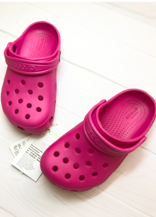 Босоніжки, шльопанці в'єтнамки флипфлопы крокси клоги оригінал crocs