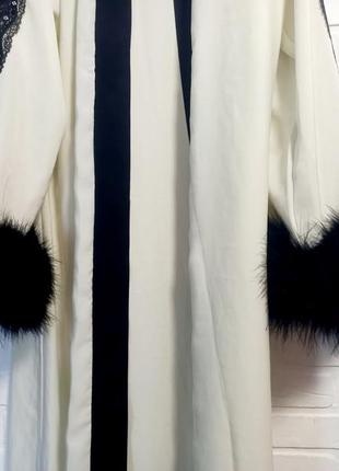 Роскошный халат в пол, длинный халат с страусиными перьями4 фото