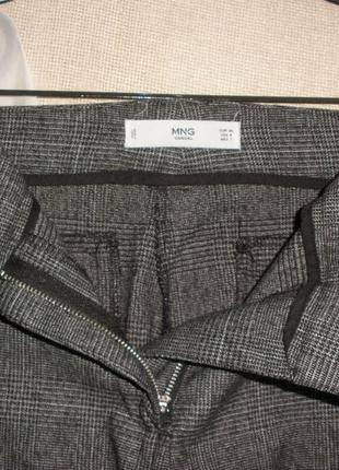 Практичные укороченные брюки костюмной ткани клетка стрелки5 фото