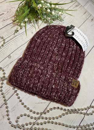 Чоловіча вязана шапка бордова