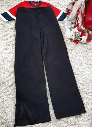 Стильные черные широкие брюки hm размер 16 батал внизу пуговицы и разрезики4 фото