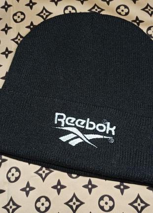 Винтажная шапка reebok liverpool