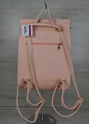 Розовая молодежная сумка рюкзак трансформер женский через плечо пудровый городской модный рюкзак3 фото