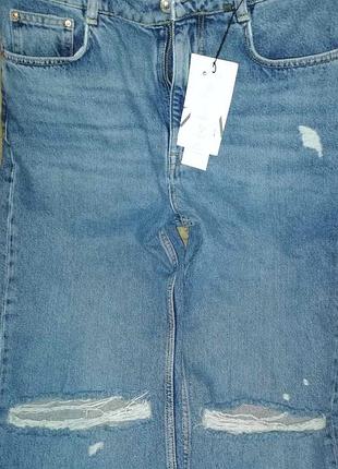 Джинсы zara рваные колени средне синий деним zara 40 р.