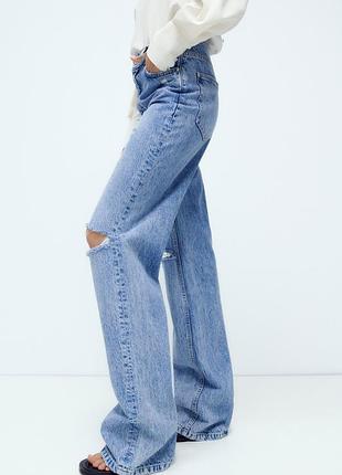 Джинсы zara рваные колени средне синий деним zara 40 р.
