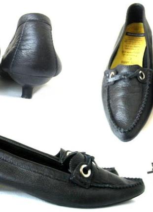 Мокасини з мягусенькой чорної шкіри vagabond, р. 38