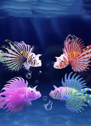 Штучна рибка крилатка, коричнева, силіконова і люминисцент(светящая )декор в акваріум - розмір 10*7 см2 фото
