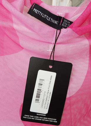 Ярко-розовое боди сеточка без рукавов с волнистым абстрактным принтом8 фото