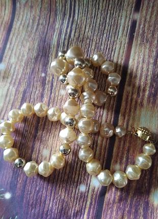 Старовинні намиста, кольє, намиста, імітація перлин, застібка з позолотою, вінтаж або антикваріат часів срср