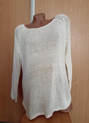 Кофта жіноча біла вязана