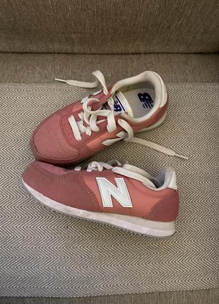 Класснаые кросівки new balance, оригінал!