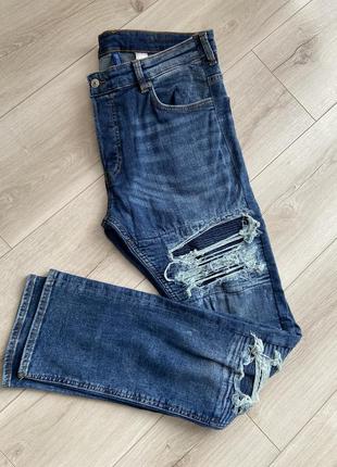Рвані чоловічі джинси з латками скінні divided / h&m нові