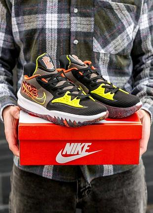 Мужские кроссовки