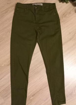 Комфортні зелені штани штани