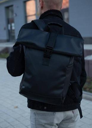 Чоловічий рюкзак роллтоп з pu шкіри з відділенням для ноутбука, чорний міської топ якості ролтоп2 фото