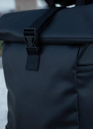 Чоловічий рюкзак роллтоп з pu шкіри з відділенням для ноутбука, чорний міської топ якості ролтоп3 фото