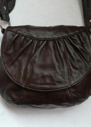 Удобная кожаная сумка cross-body ollie &nik