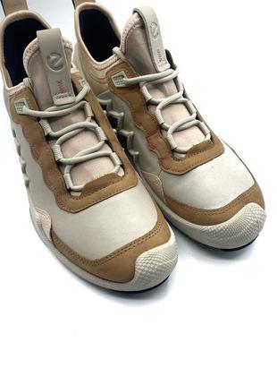 Оригинальные женские кроссовки ecco biom8 фото