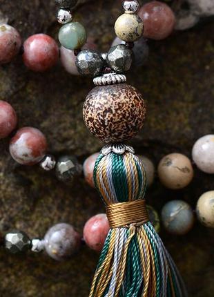 Защитное ожерелье из натуральных камней «открытое  сердце»4 фото