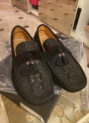 Кожаные мужские туфли мокасины