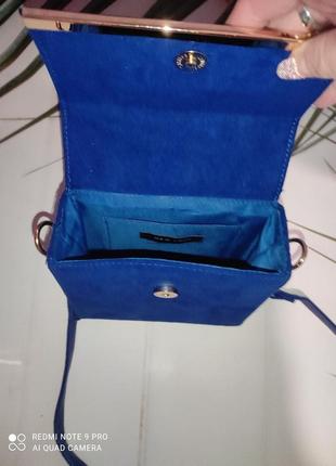Маленька стильна сумочка колір електрик5 фото