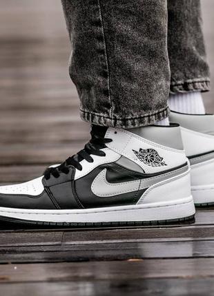 Кроссовки nike air jordan retro 1 black grey white5 фото