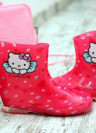 Детские резиновые сапожки hello kitty в малиновом цвете