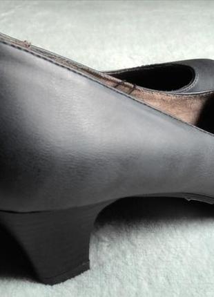 Нові, неймовірно комфортні туфлі, німеччина! 27см.4 фото