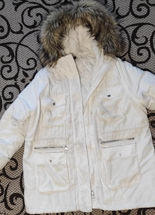 Куртка зимняя, с капюшоном на пышном меху8 фото
