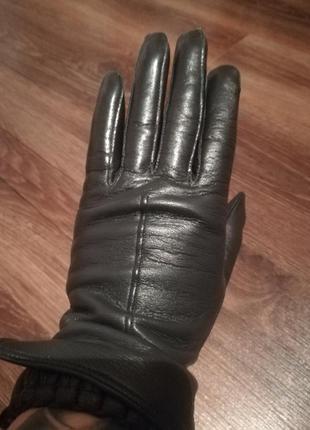 Классические кожаные перчатки1 фото