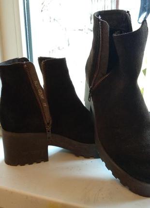 Отличные демисезонные ботиночки! натуральная кожа!!!