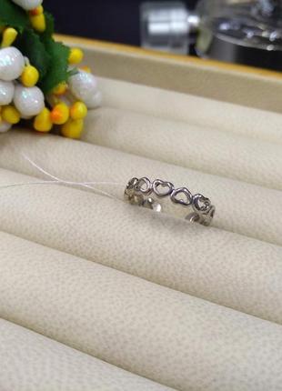 Серебряное безразмерное модное фаланговое кольцо кольца сердечка pandora 925 размер 153 фото
