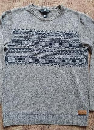 Фирменный свитер volcom