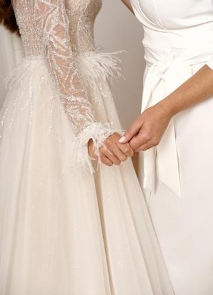 Весільне плаття luce sposa з пір'ям весільну платтье з пір'ям7 фото