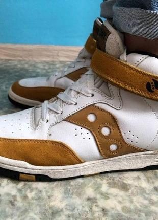 Чоловічі кросівки saucony