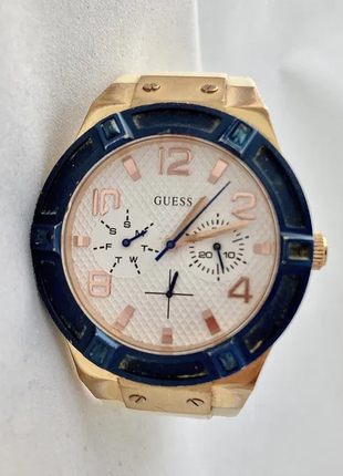 Наручний годинник guess