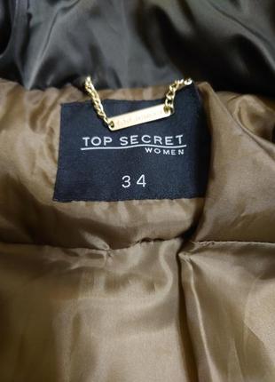 Коротка куртка утеплена top secret болотна з золотою фурнітурою5 фото