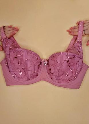 Бюст на чашку д