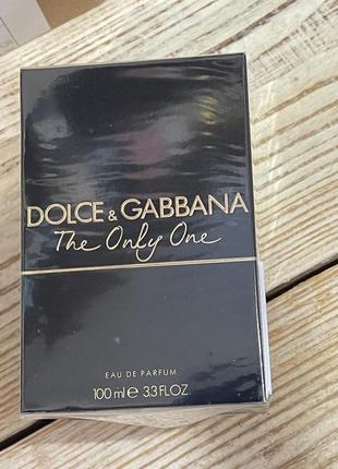 Парфюмированная вода  dolce gabbana