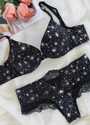 Шикарний комплект білизни victoria secret