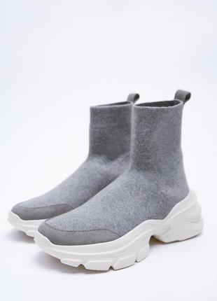 Zara кроссовки чулки серые