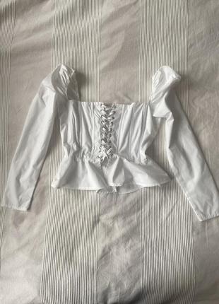 Топ з баскою missguided 10